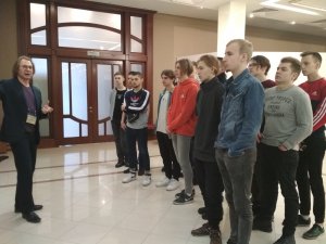 Группа 25 МТР 18.01.20 посетила выставку "Шедевры русской живописи" в Белгородском художественном музее.
